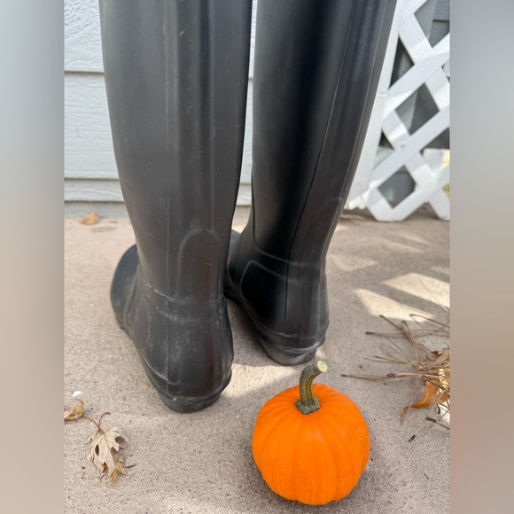 Black Hunter Women's Original Tall Rain Boots - Picture 7 of 8